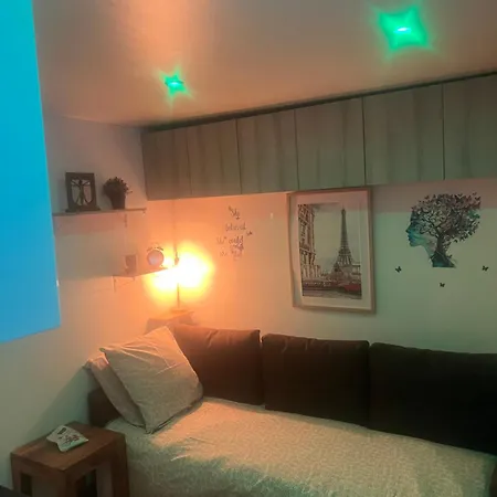 Bed Setting In Galeries Lafayette Street Apartment Paris